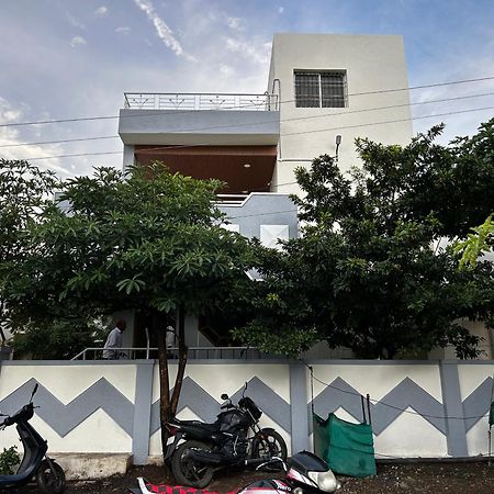 Vatavriksha Guest House,Akkalkot Akalkot 외부 사진
